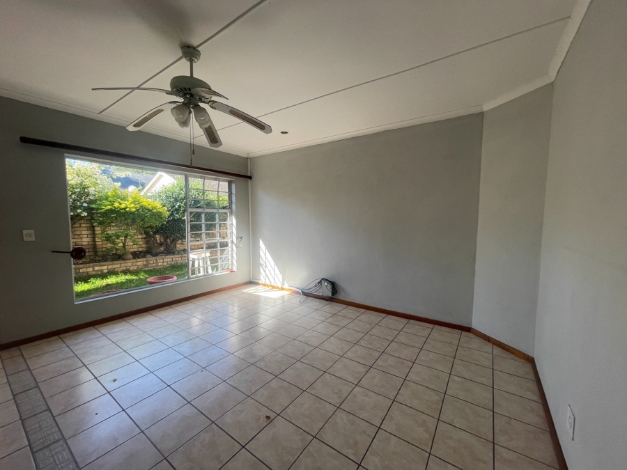 3 Bedroom Property for Sale in Abbotsford Eastern Cape